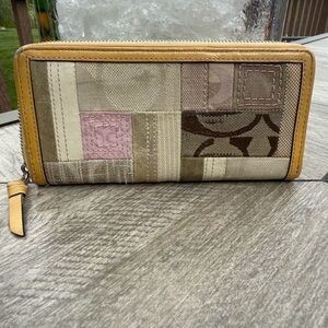 Vintage Coach Patchwork Leather Wallet in Purple Beige